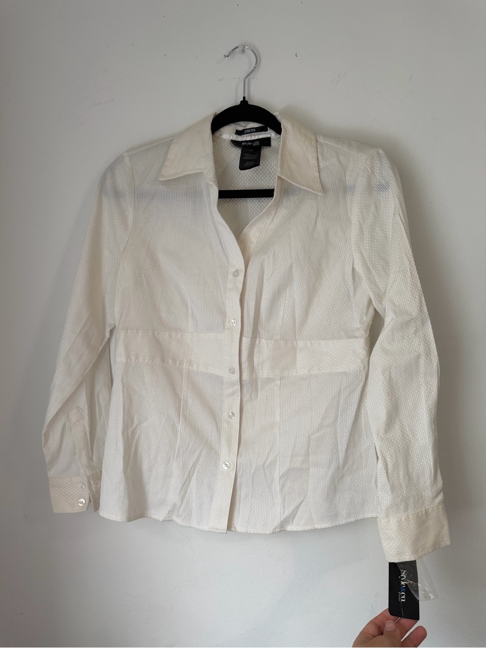 Express White Textured Button-Front Dress Shirt